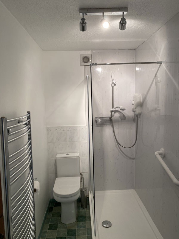 Painted bathroom, white durable acrylic eggshell, Derby