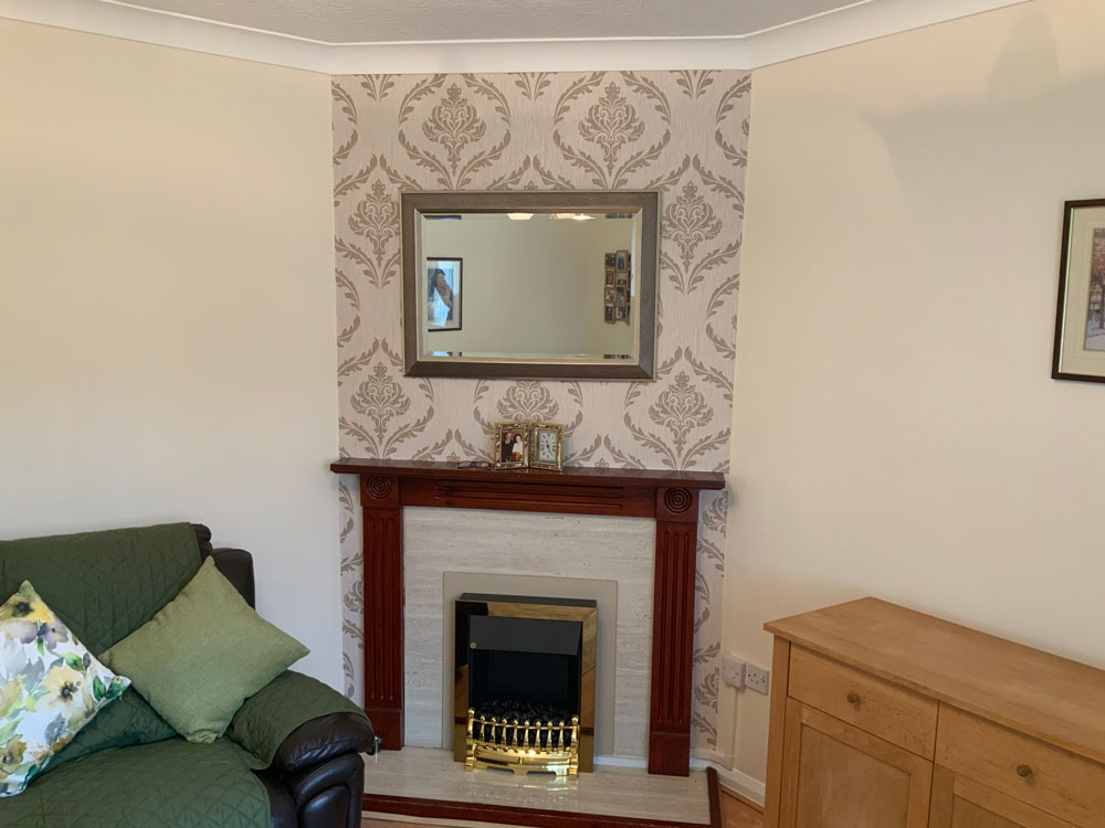 Alvaston, Derby living room wallpapering